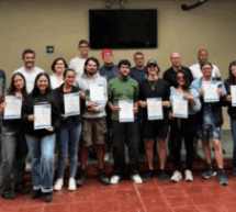 Buzos chilenos, entre ellos tres representantes de Rapa Nui, se convierten en la primera generación de Ecoguardias Subacuáticos de América